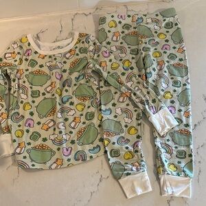 Caden Lane Kids Pajama Set with Green and Multicolor Pattern